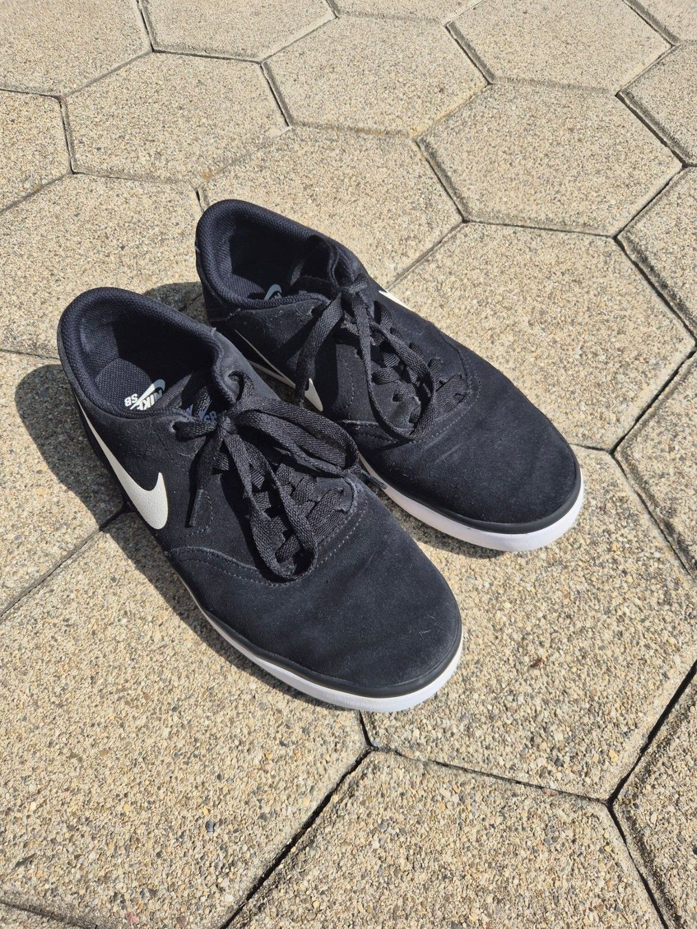 Nike Herrenschuhe: Sneaker Nike – Gebraucht aus Domat/Ems von palfier14