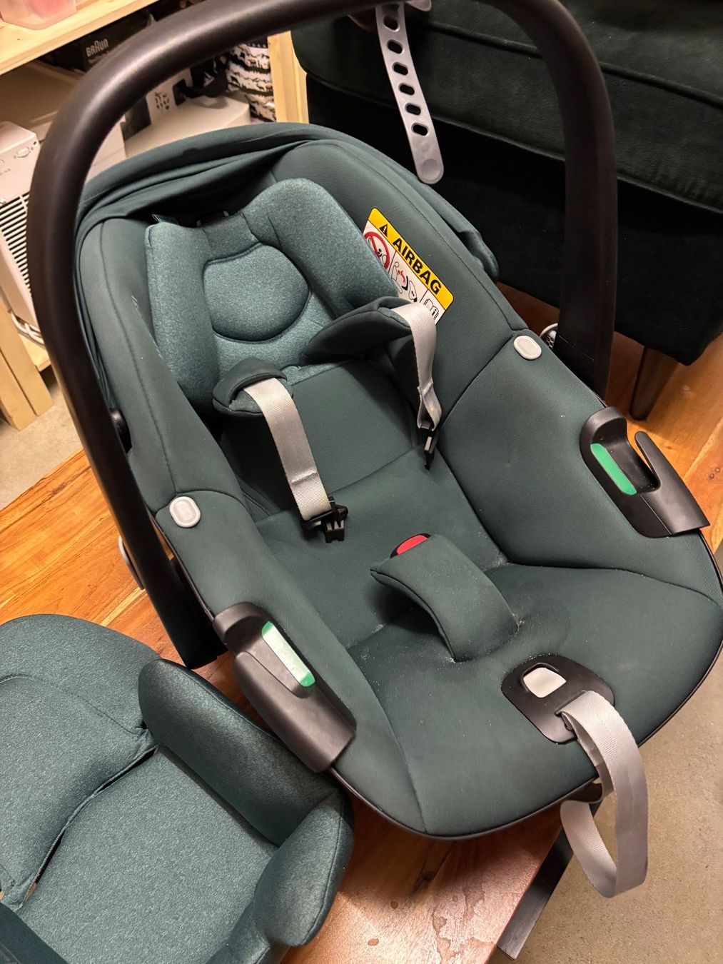 Maxi-Cosi Seggiolini per auto: Maxi-Cosi Pebble 360 i-Size Babyschale – Usato da Zürich venduto da braindamageinc