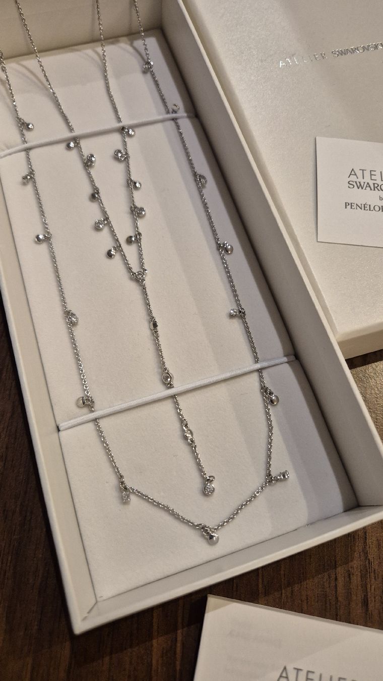 Swarovski Catenine: Swarovski Kette 2-teilig – Usato da Oberentfelden venduto da Principessa75 1