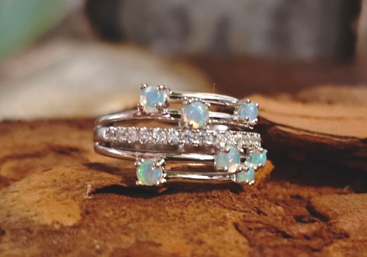 Ringe: ST. SILBER 925° ECHT ÀTHIOPIENOPAL RING MP DURCHMESSER 18 – Neu (gemäss Beschreibung) aus Weiningen ZH von actera 7
