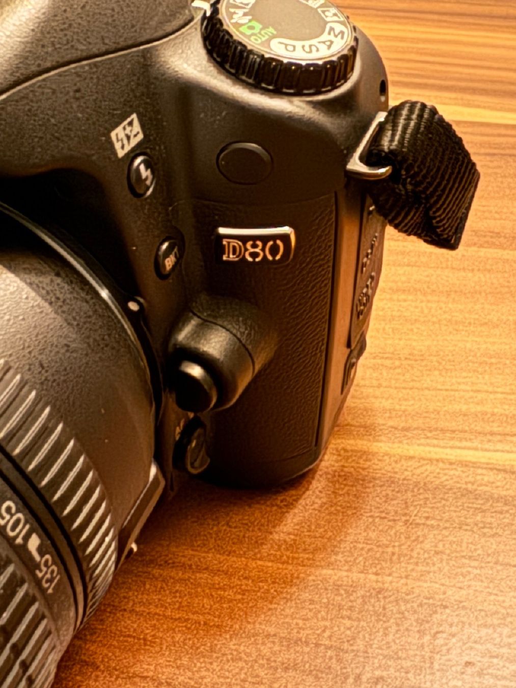 Nikon Fotocamera: Nikon D80 inkl. Zubehör – Usato da Zug venduto da Jbys 2