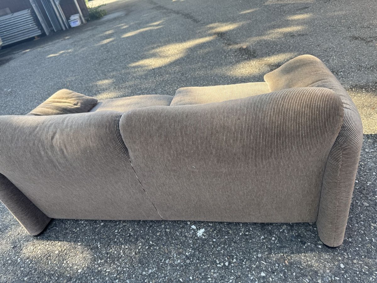 Sofas: 2 Maralunga Sofas ab 1.-  – Gebraucht aus Grenchen von Design-Outlet 6