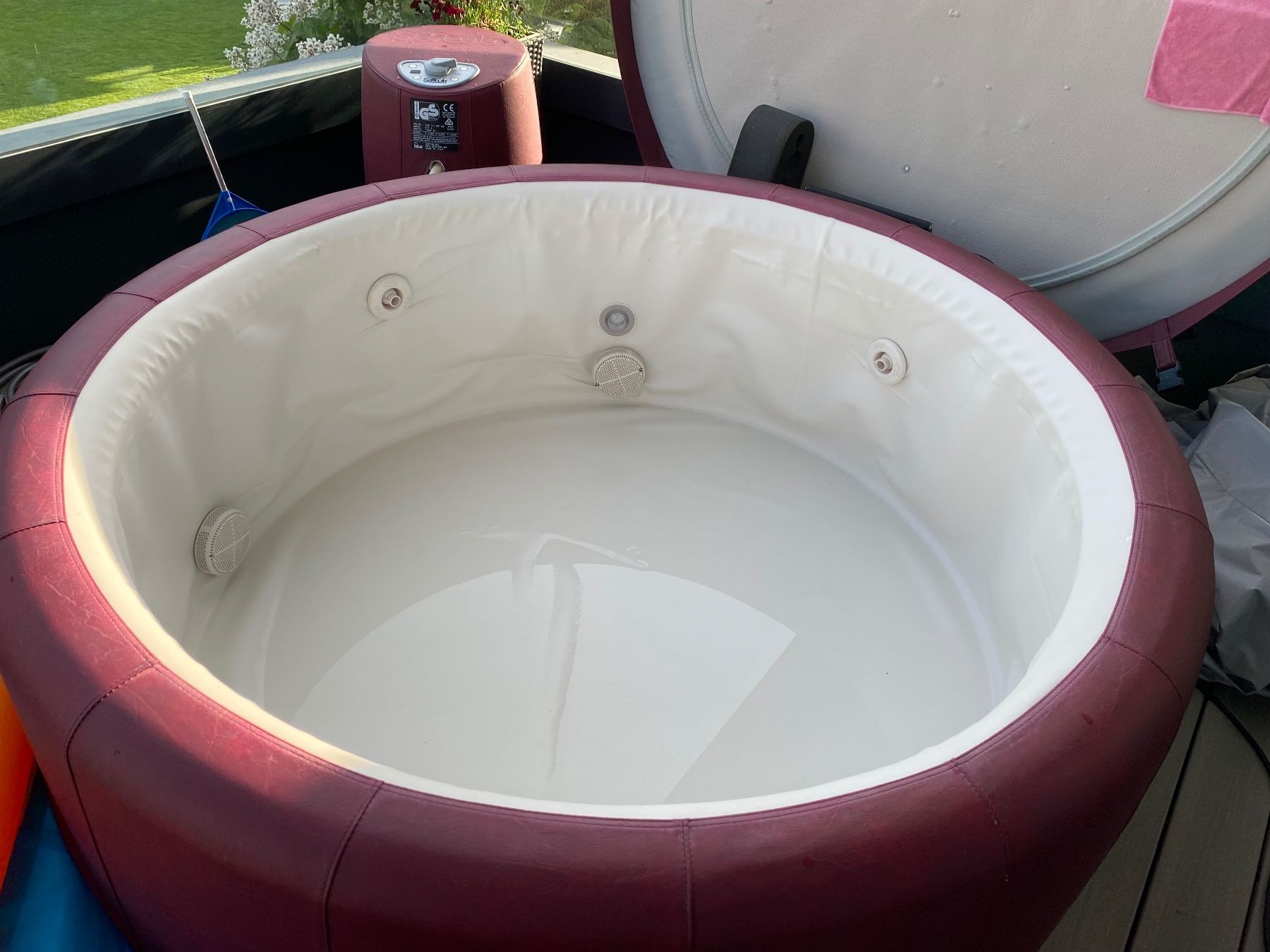 Softub Whirlpool: Whirlpool Softub Legend – Usato da Winznau venduto da gic_7ljs 2
