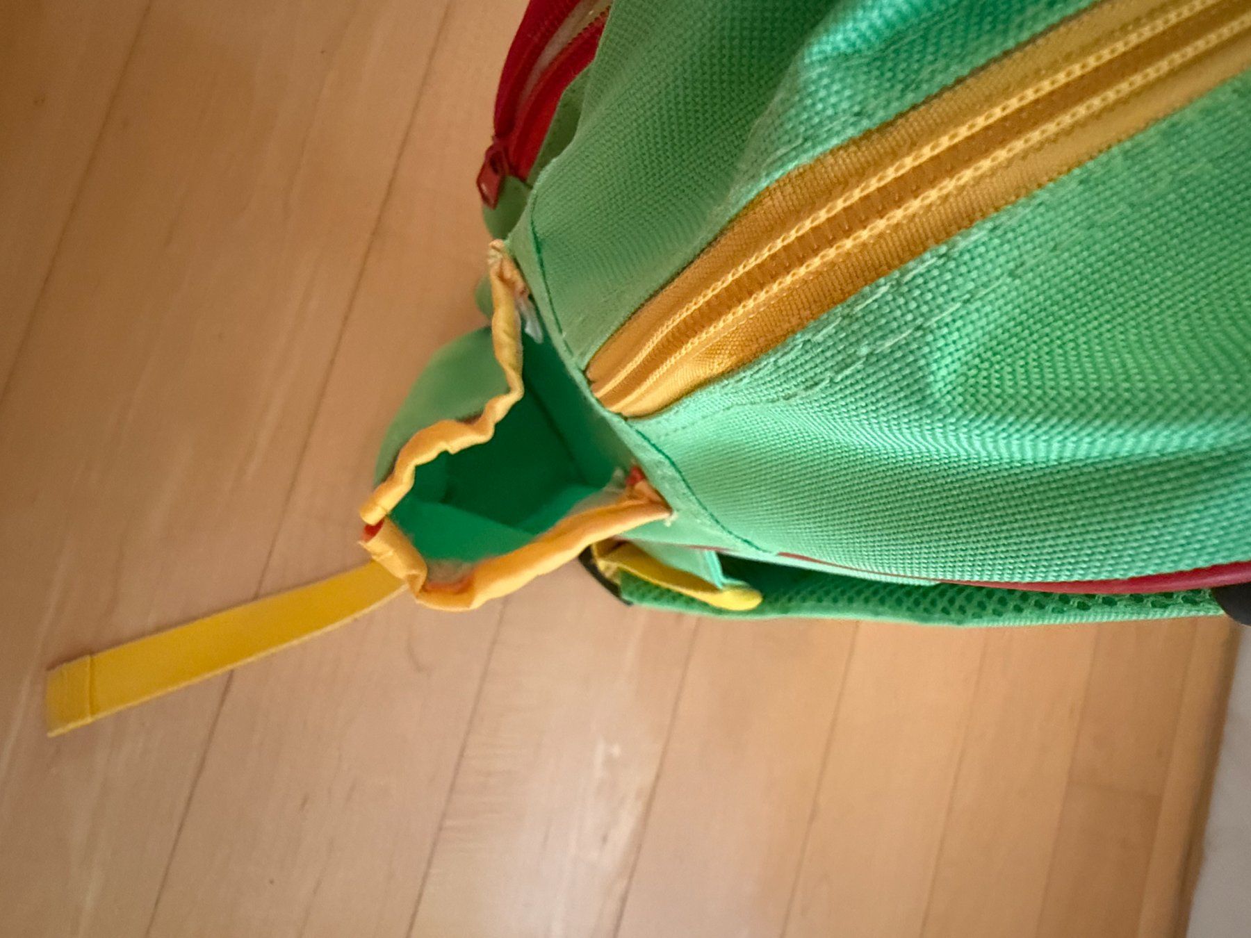 Disney Sacs à dos: Kinderrucksack mit Rollen Winnie Pooh – D'occasion à Luzern par isa_27cg 9