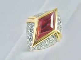 Eleganter Modeschmuck Fingerring mit Glas Steinen