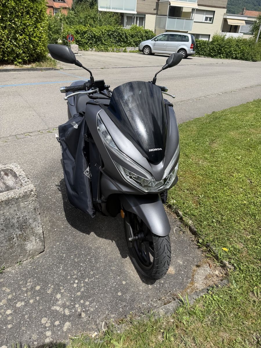 Honda Strasse: Honda PCX 125 – Gebraucht aus Neuenhof von mit_ck5p 6