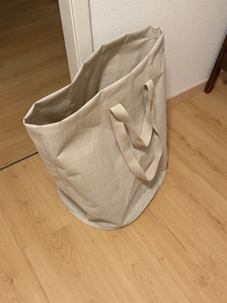 Ikea Wäschekörbe: Laundry basket Purrpingla EXCHANGE – Gebraucht aus Zürich von can_5mdb 2