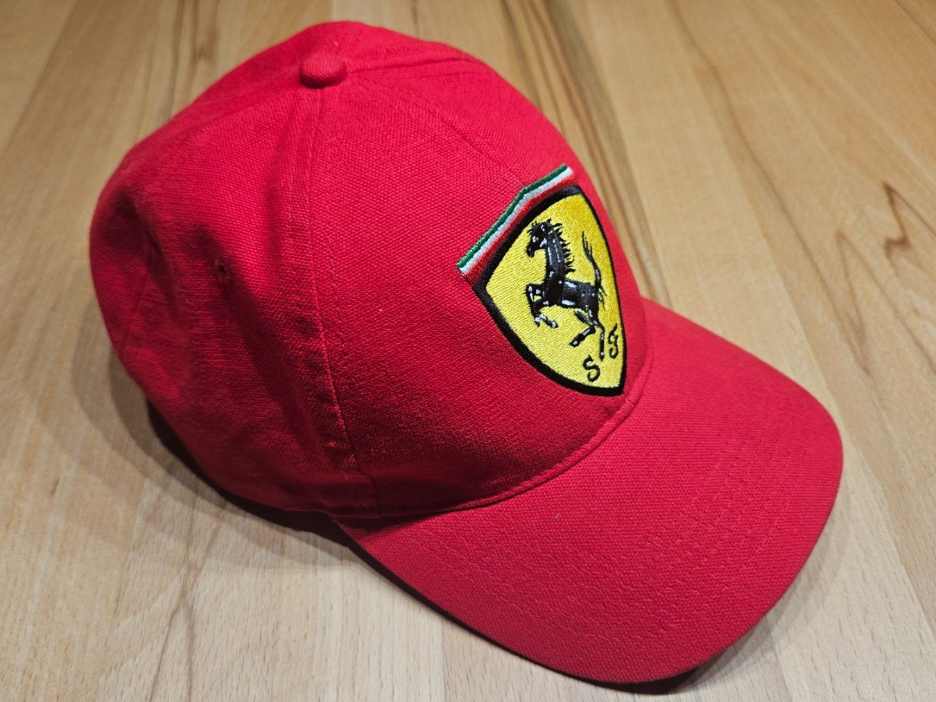 Hüte, Mützen & Caps: BaseCap Ferrari, Cap, Kappe – Gebraucht aus Jona von ASMARADO