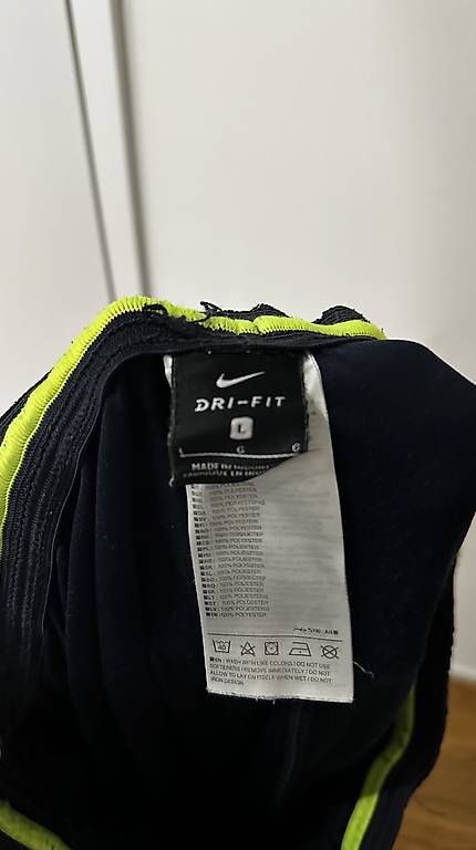 Pantaloni: Nike Jogginghose – Usato da Schlieren venduto da mit_6lx7 1