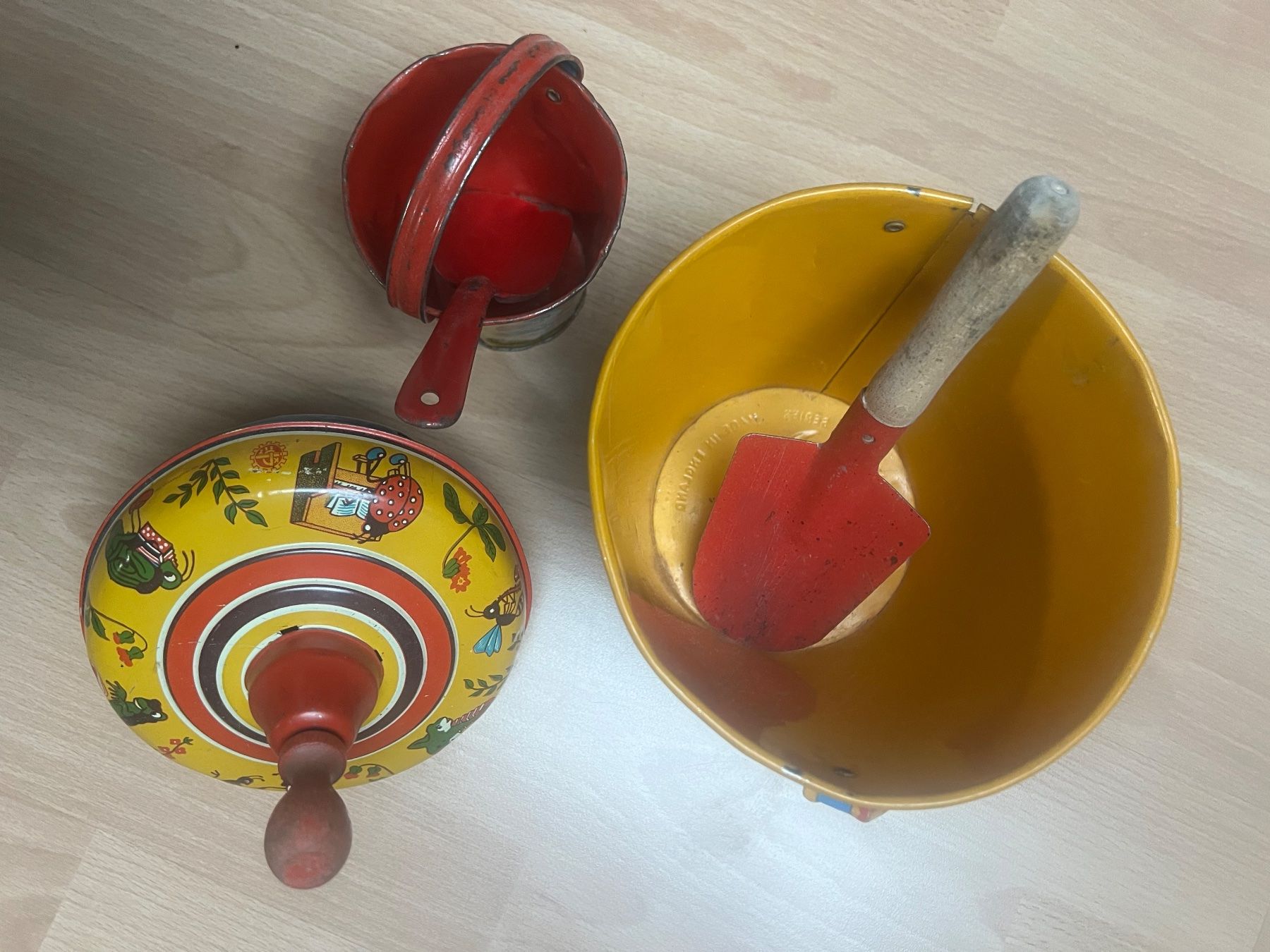 Giocattoli: Sehr altes Blech Spielzeug – Usato da Burgdorf venduto da Vida6 3