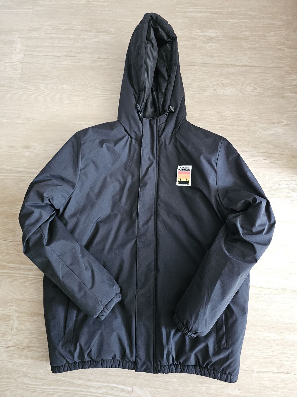 Giacche: BVB Borussia Dortmund Winterjacke – Usato da Zetzwil venduto da robin_hirt