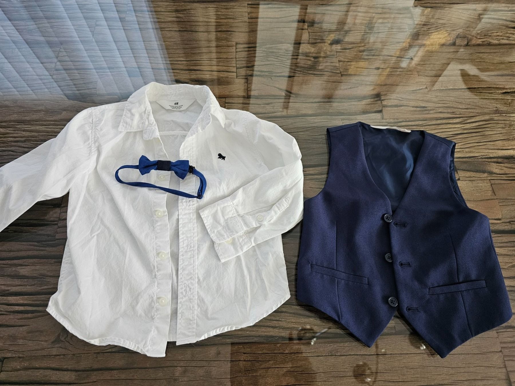 H&M Kleiderpakete & -sets: 6-Teilliges Kleider Set Junge Gr 104-110 – Gebraucht aus Birr von V-K 5