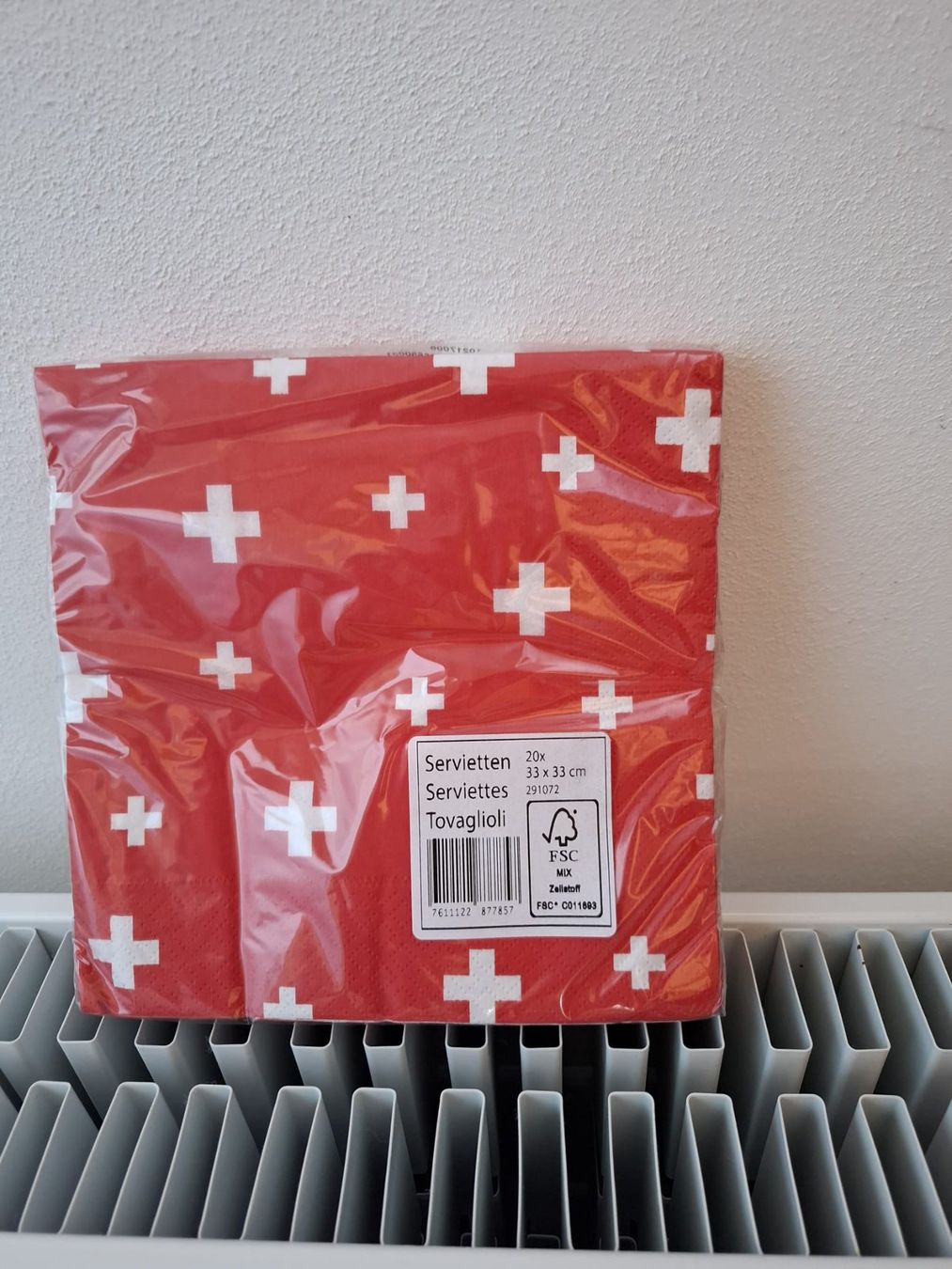 Migros Serviettes: Servietten Schweiz – Neuf avec emballage d'origine à Adlikon par SkodaFabia92