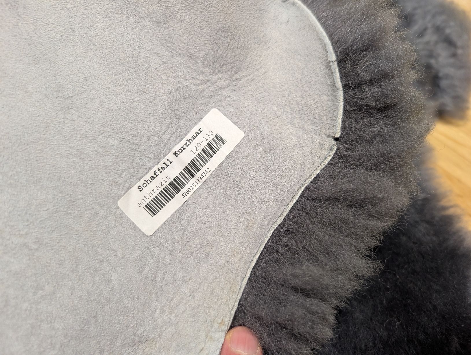 Coperte: Echtes Schaffell grau – Nuovo (secondo la descrizione) da Buchs ZH venduto da rol_tn8h 3