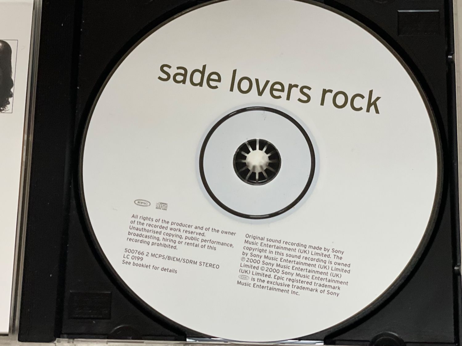 CD: Sade-Lovers Rock – Usato da Muri b. Bern venduto da AdidasCollector 2