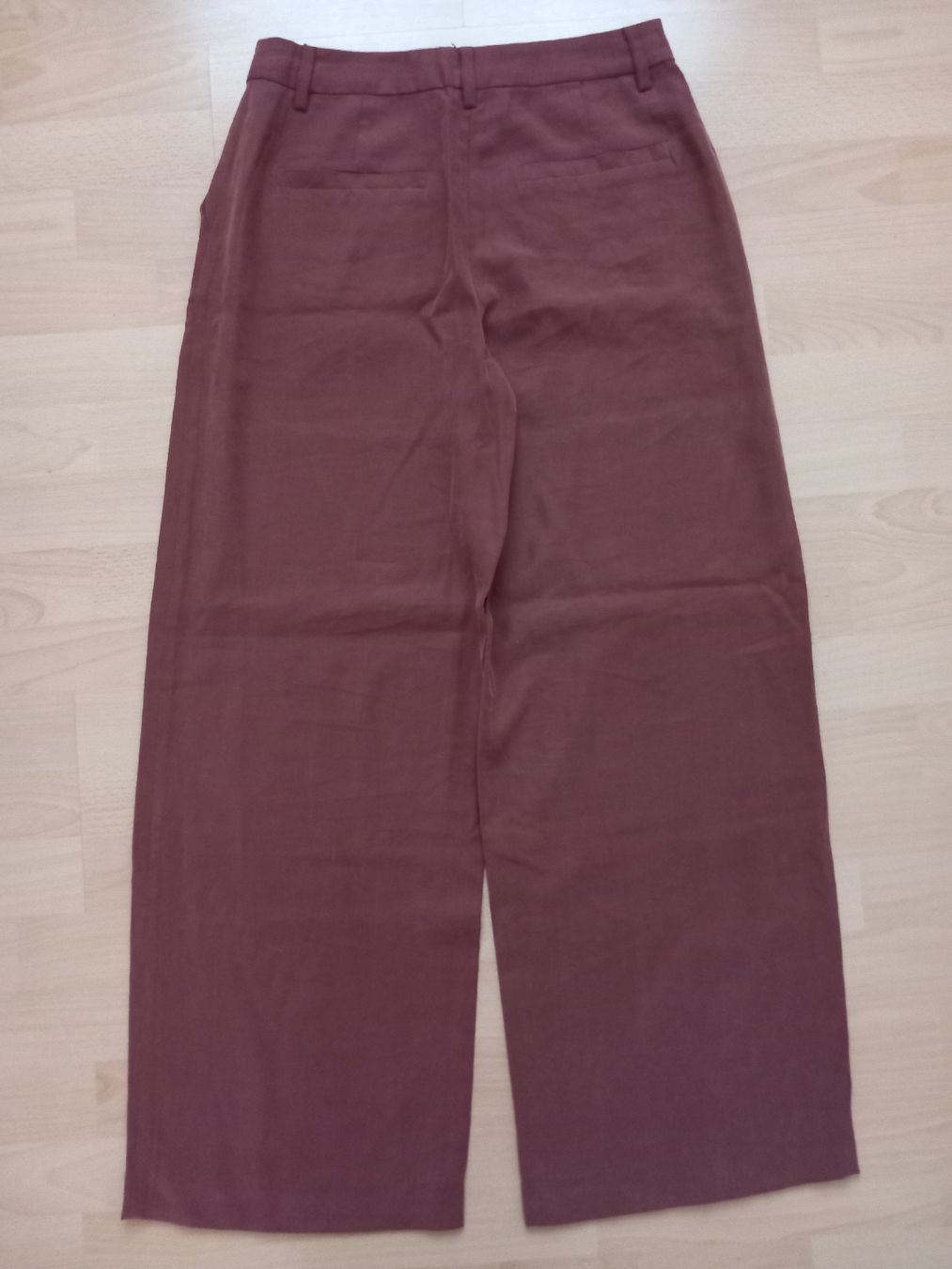 Hosen: Pantalon marron MINUS ample et large – Gebraucht aus Faoug von per_kp6r 1