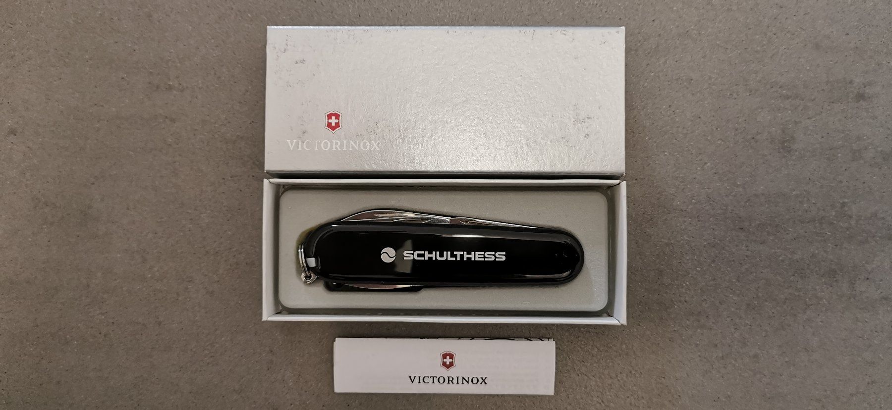 Victorinox Coltelli tascabile: Victorinox Taschenmesser – Nuovo e nell'imballaggio originale da Zürich venduto da Bluemex