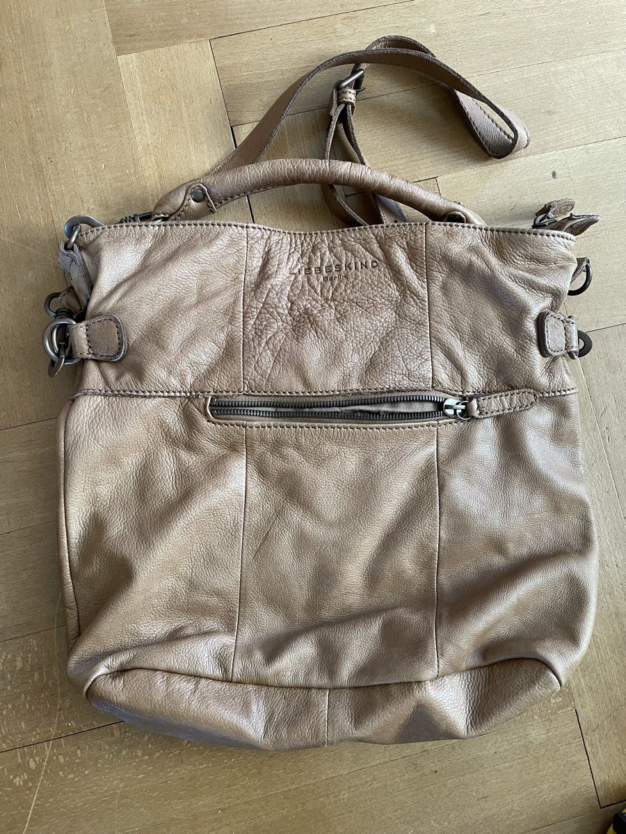 Liebeskind Taschen für Damen: Liebeskind Ledertasche – Gebraucht aus Niederönz von lauren0216 1