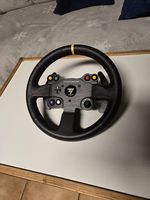 Volant Thrustmaster TM leather 28GT