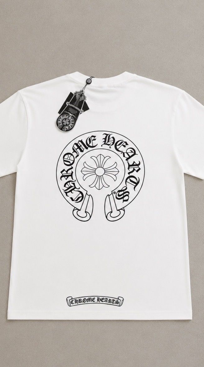 Chrome Hearts T-shirt: Chrome Hearts T-Shirt Weiss – Nuovo e nell'imballaggio originale da Rekingen AG venduto da marcinho32 1