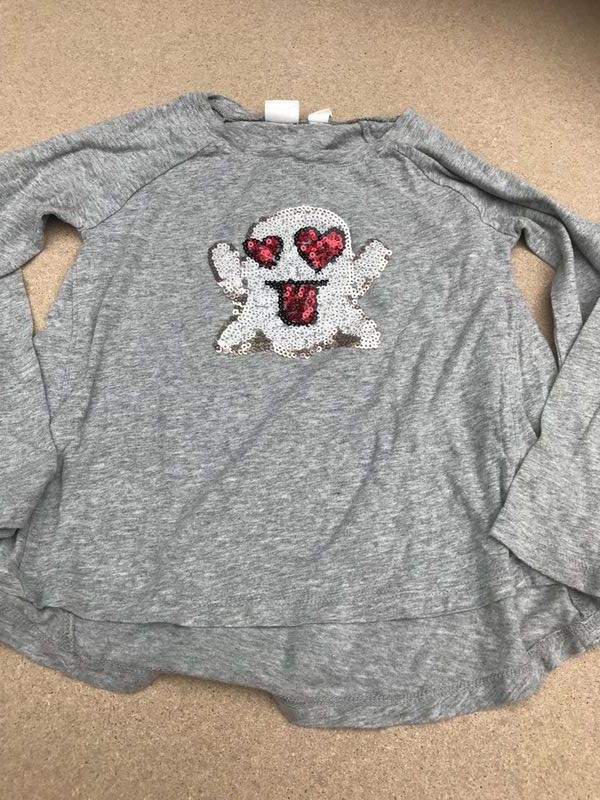 Maglioni & Felpe: Mädchen GAP Sweatshirt mit Gespenst 104/110 – Usato da Bergdietikon venduto da antovale