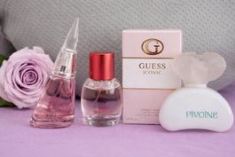 4 unbenutzte Parfüms