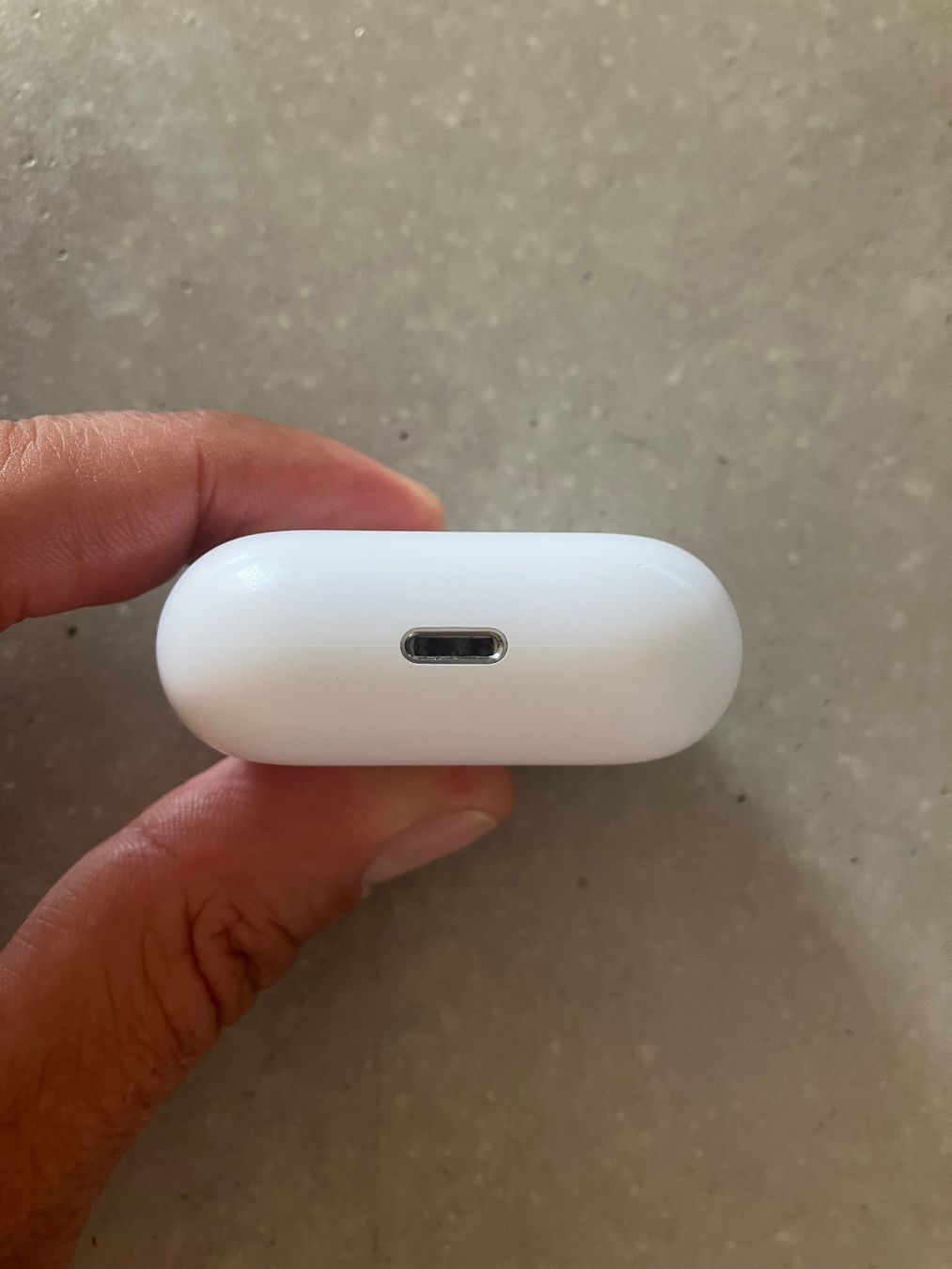 Apple Cuffie: Apple AirPods 3 Case – Usato da Lausanne venduto da mr.v 7