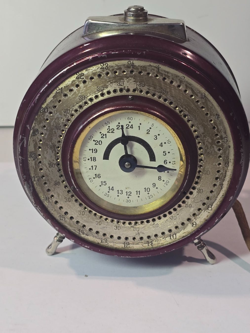 Sveglie: Alter Wecker mit Zeitschaltuhr  Selten – Usato da Ennetbürgen venduto da 50shafali53
