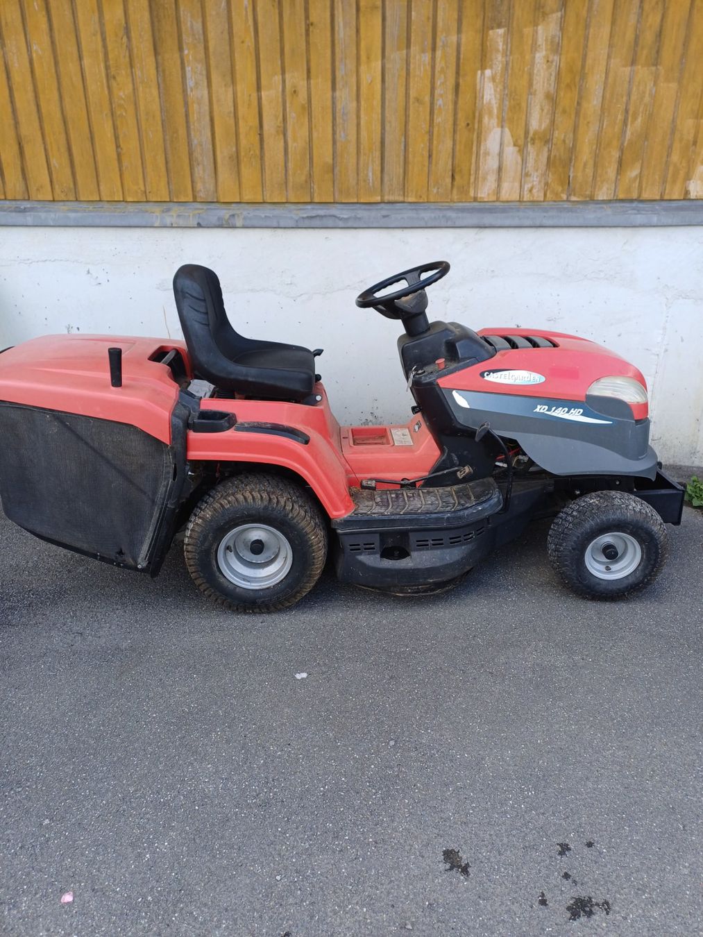 Tagliaerba: Rasentraktor Castelgarden XD 140 HD – Difettoso da Sempach Station venduto da Sachs77 1