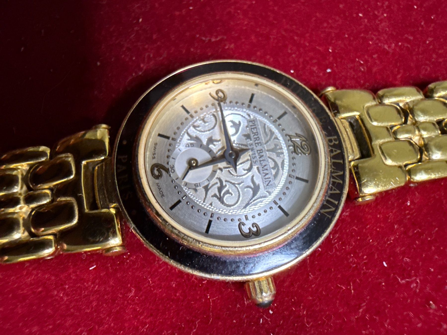 Balmain Uhren: Balmain Quarz 26 mm – Gebraucht aus Pfeffingen von Allhandelklgwatches 1