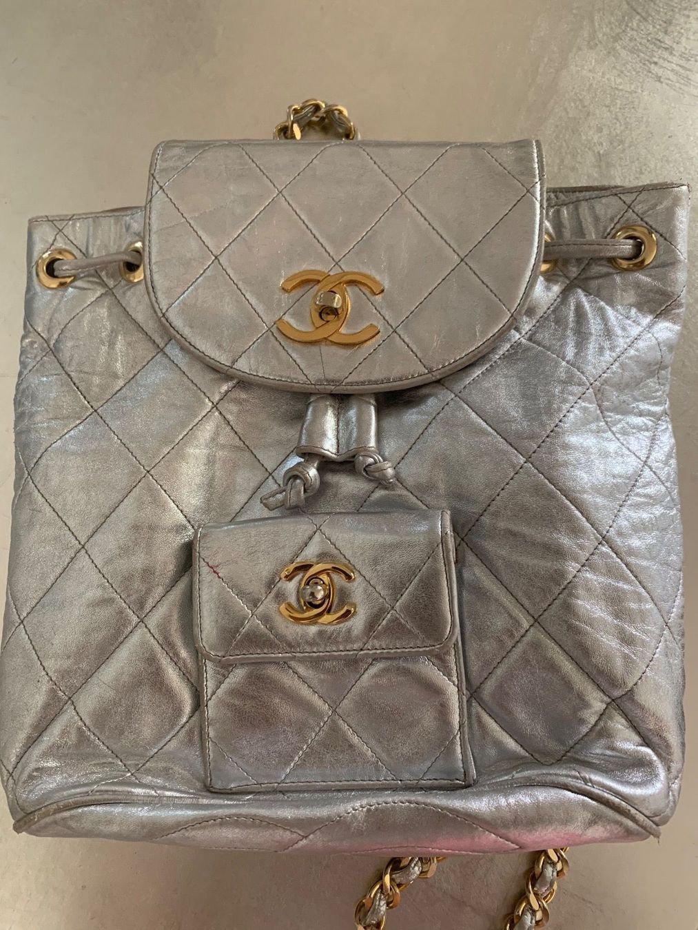 Chanel Borse da donna: Chanel Duma Rucksack Vintage 1992 Silber – Usato da Chur venduto da GIANSILVES76 4
