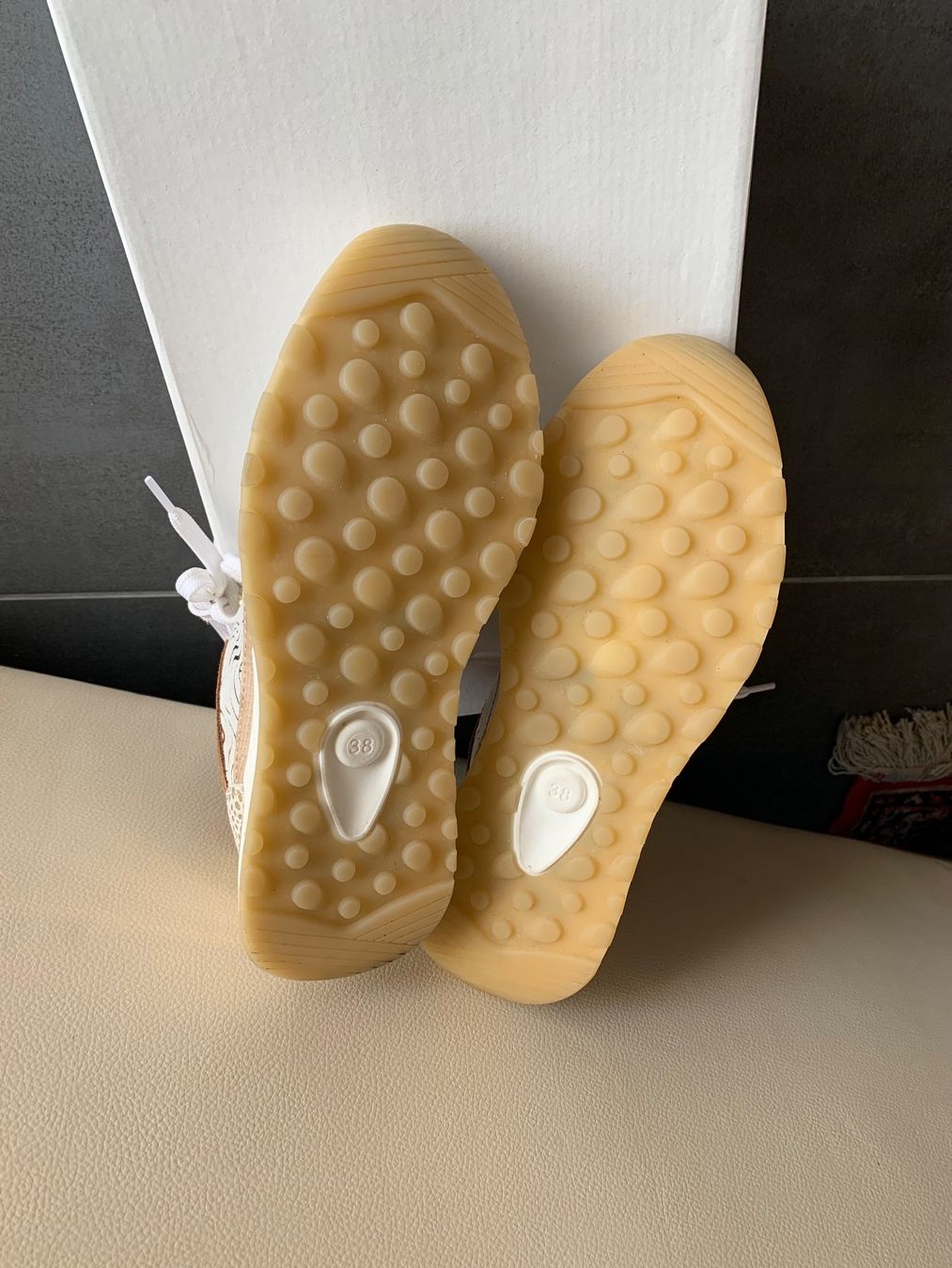 Scarpe da donna: Baskets neuves 38 en cuir – Nuovo e nell'imballaggio originale da Saignelégier venduto da teres27 3