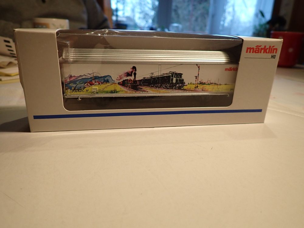 Märklin Glacière Wonder Woman – Wagon Spécial Super-Héroïne – Figurine Métal Incluse – Collectionneur – 12 Cm