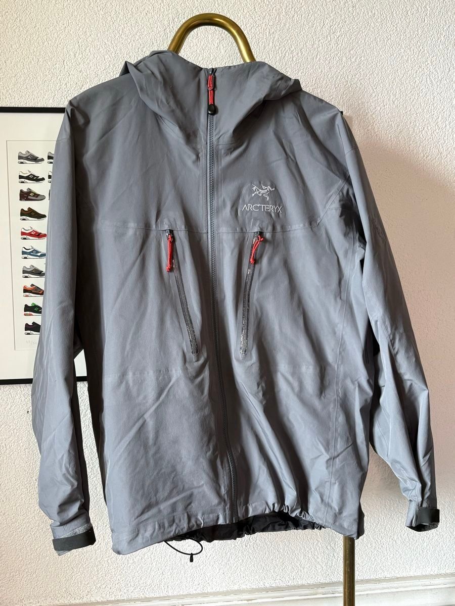 Arcteryx Giacche: Arc'teryx Alpha LT Gore-Tex, Size M – Usato da Alvaneu Dorf venduto da alva1
