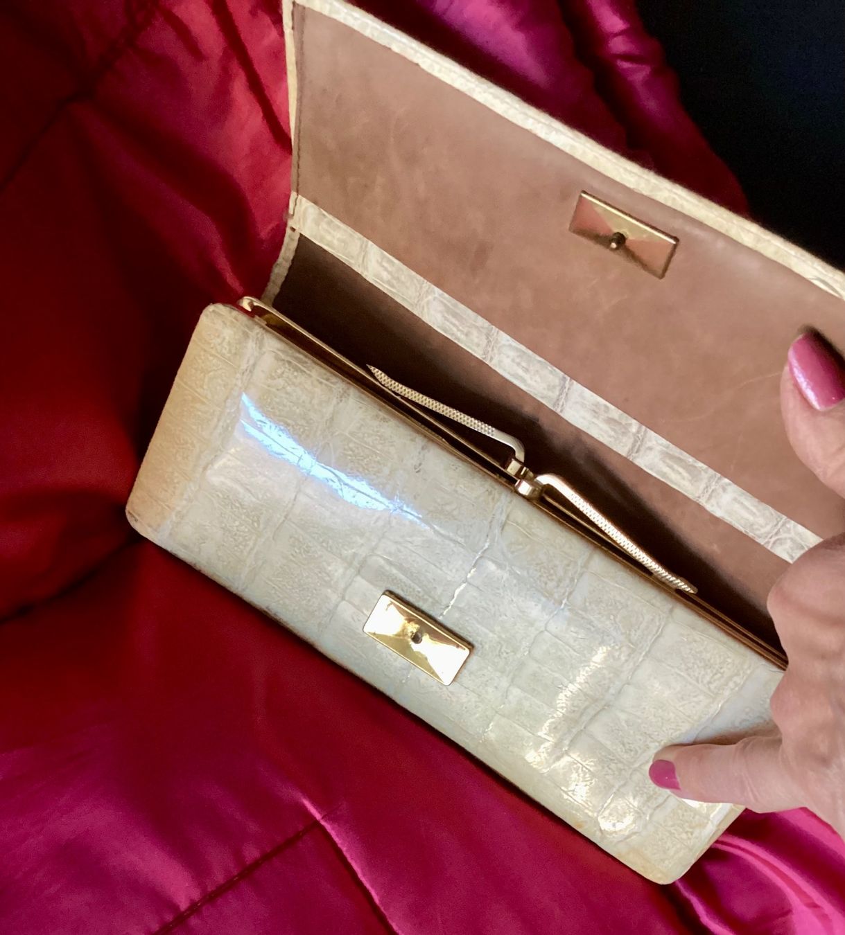 Portamonete: Portemonnaie Tasche WUNDERSCHÖN – Usato da Bellinzona venduto da ModaLugano