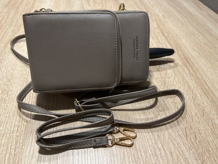 Kleine Umhängetasche mit 3 Fächer taupe "Forever Young"