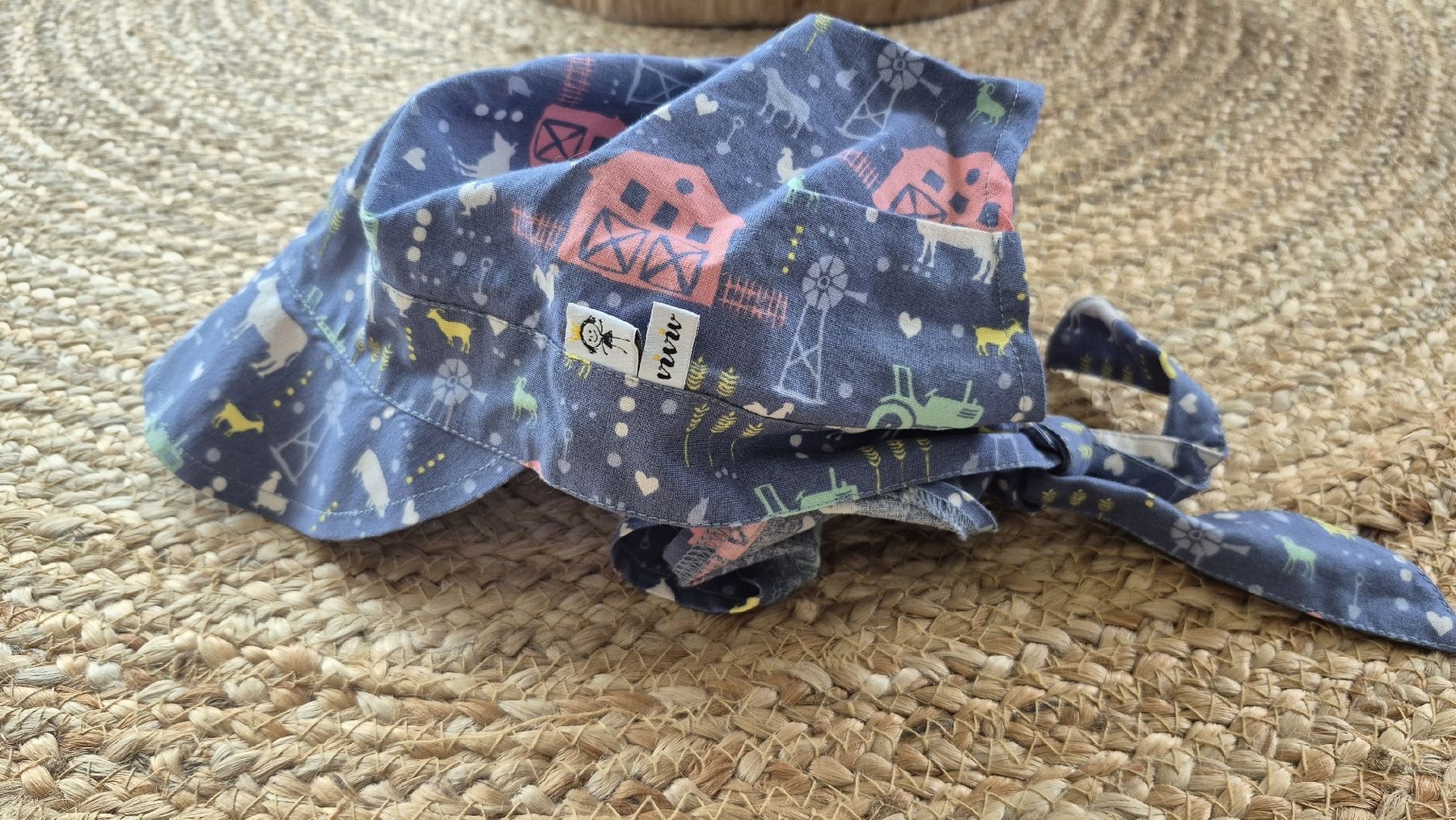 Altro abbigliamento per bambino: Sonnenhut, viviv – Usato da Wädenswil venduto da Zuerichseegirl