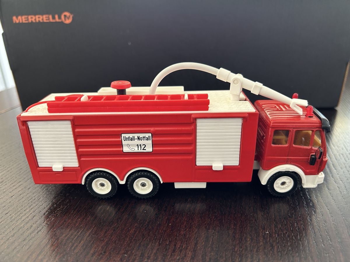 Mercedes-Benz Modellini d'auto: Mercedes-Benz Feuerwehr TLF – Usato da Islisberg venduto da Nawi2000 1