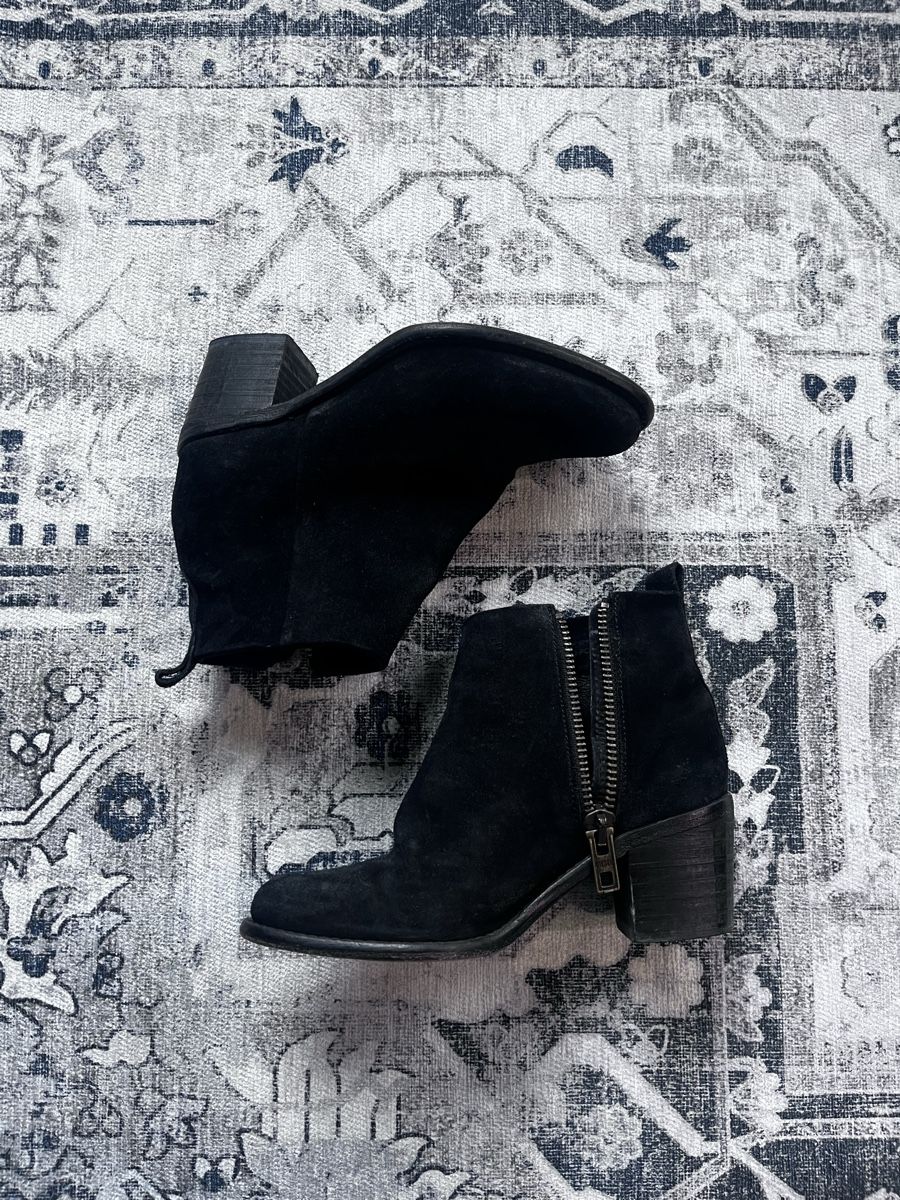 Diesel Damenschuhe: Diesel Boots – Gebraucht aus Gossau SG von viv_6cy2