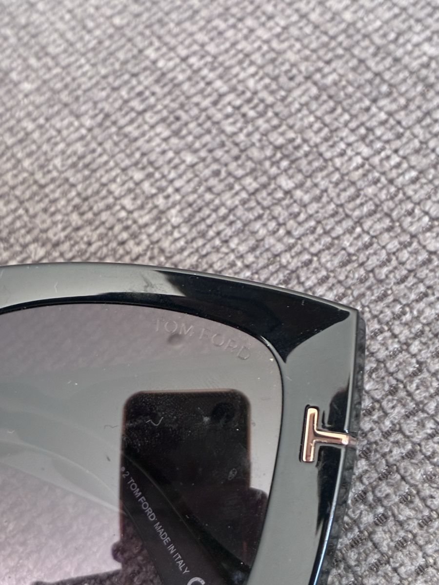 Lunettes & Verres: Tom Ford neri  – D'occasion à Bellinzona par Whale_ 1