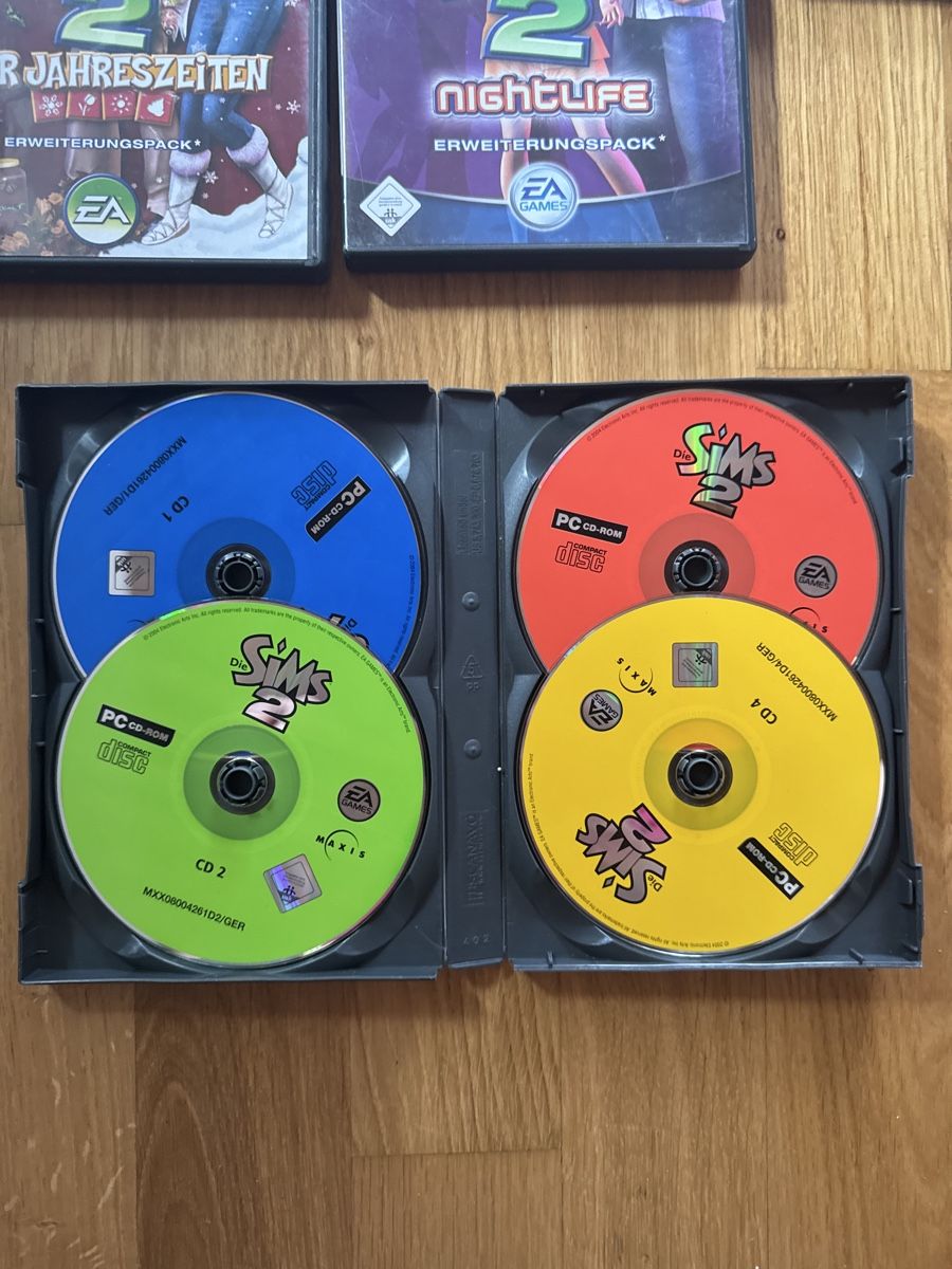 Giochi: Die Sims 1,2+3 grosse Sammlung PC – Usato da Wittenbach venduto da ulr_6qw5 1