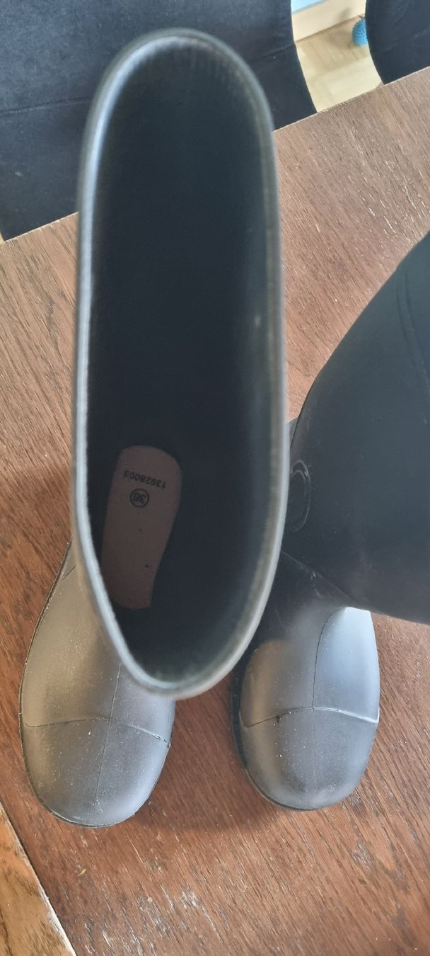 Scarpe per ragazzi: Stiefel  – Usato da Winterthur venduto da Silvana037 3