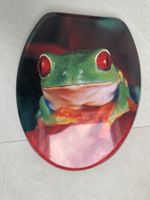 WC Deckel Rotaugenlaubfrosch