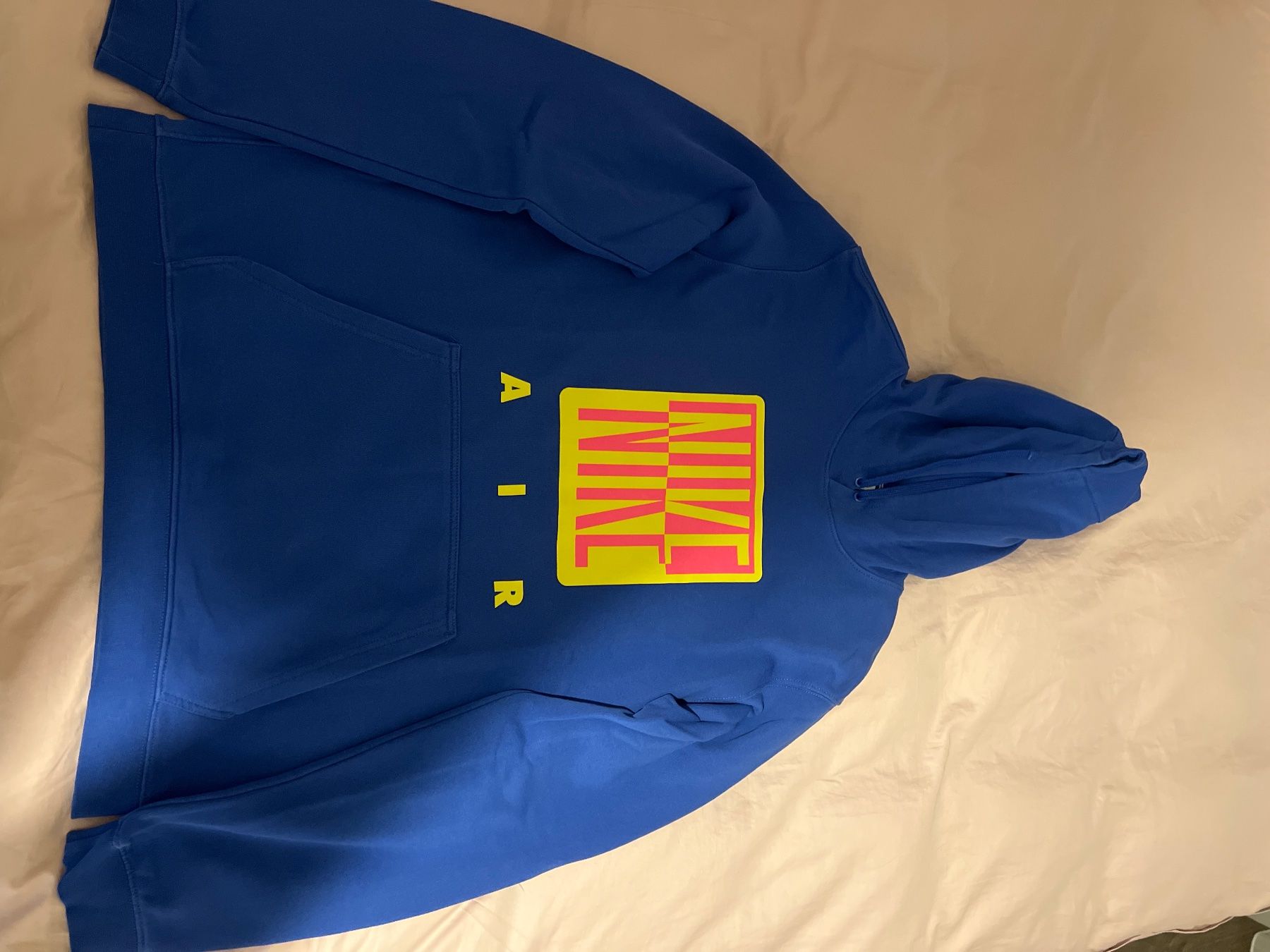 Nike Pullover & Sweatshirts: Nike Pullover L – Gebraucht aus Weiach von LemonJuice1995