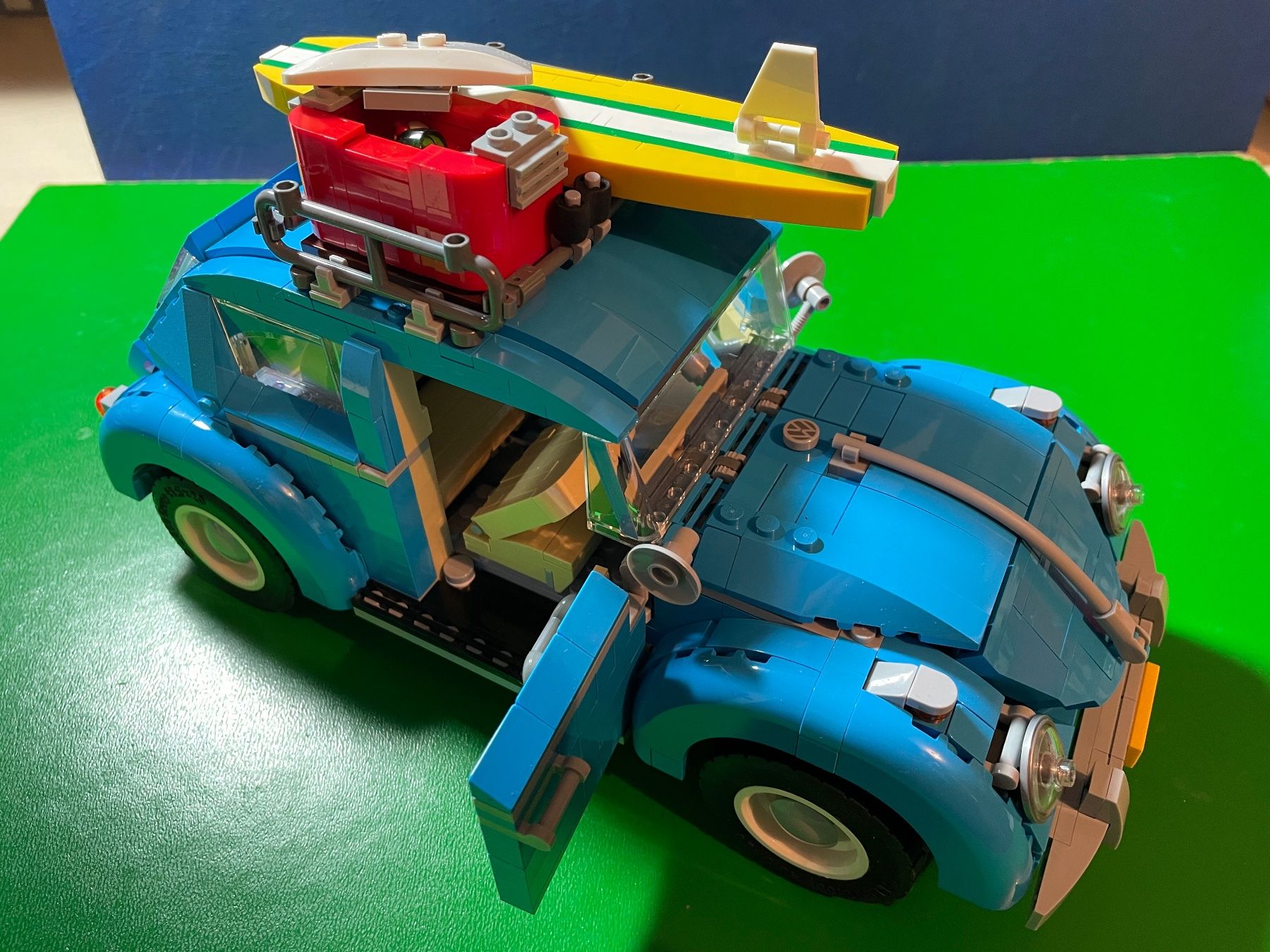 Lego Spielzeuge: Lego CREATOR VW-Käfer 10252 – Gebraucht aus Gelterkinden von  3