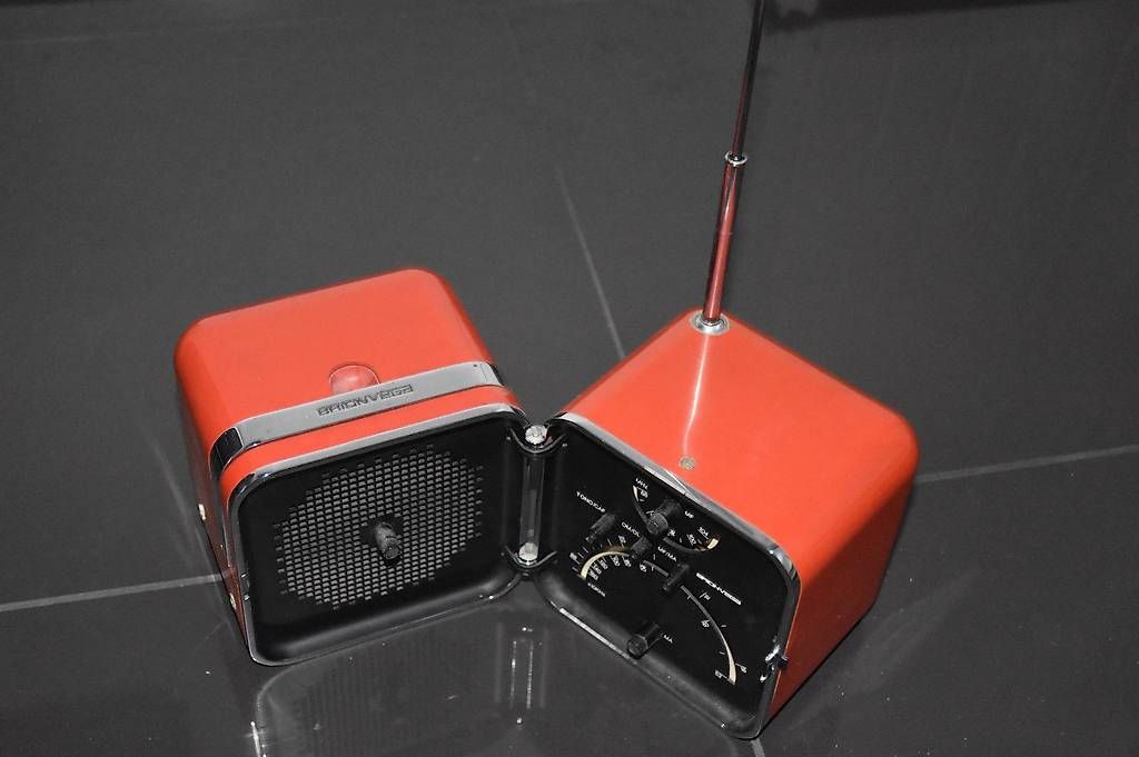 Televisori: Télévision et radio Vintage – Usato da La Chaux-de-Fonds venduto da loba2 2