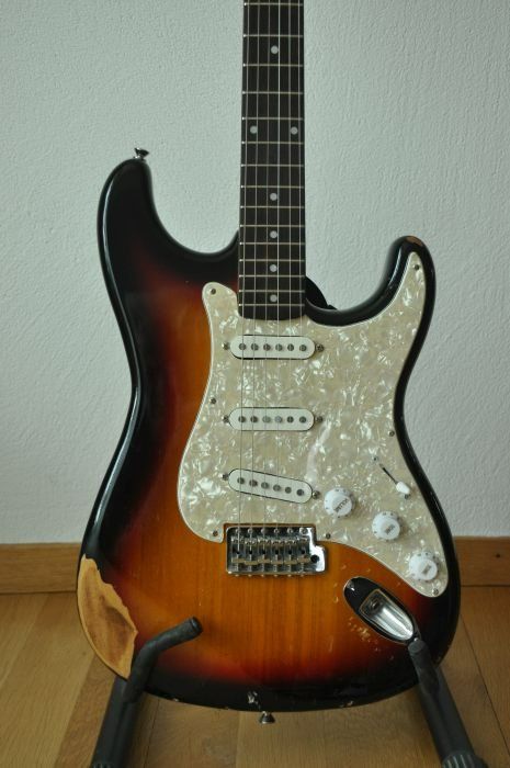 Musikinstrumente: Vester California I Stratocaster – Gebraucht aus Haldenstein von  1