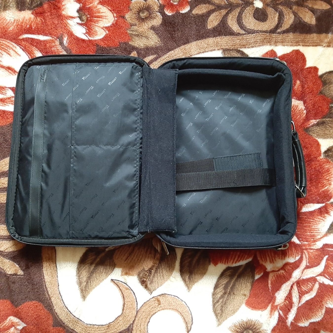 Valigie & Borse: porte-documents – Usato da Carouge GE venduto da cecob0909 4