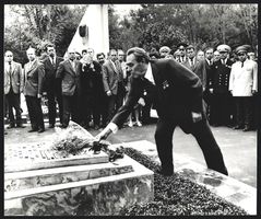 Fotografie Generalsekretär Leonid Bresc