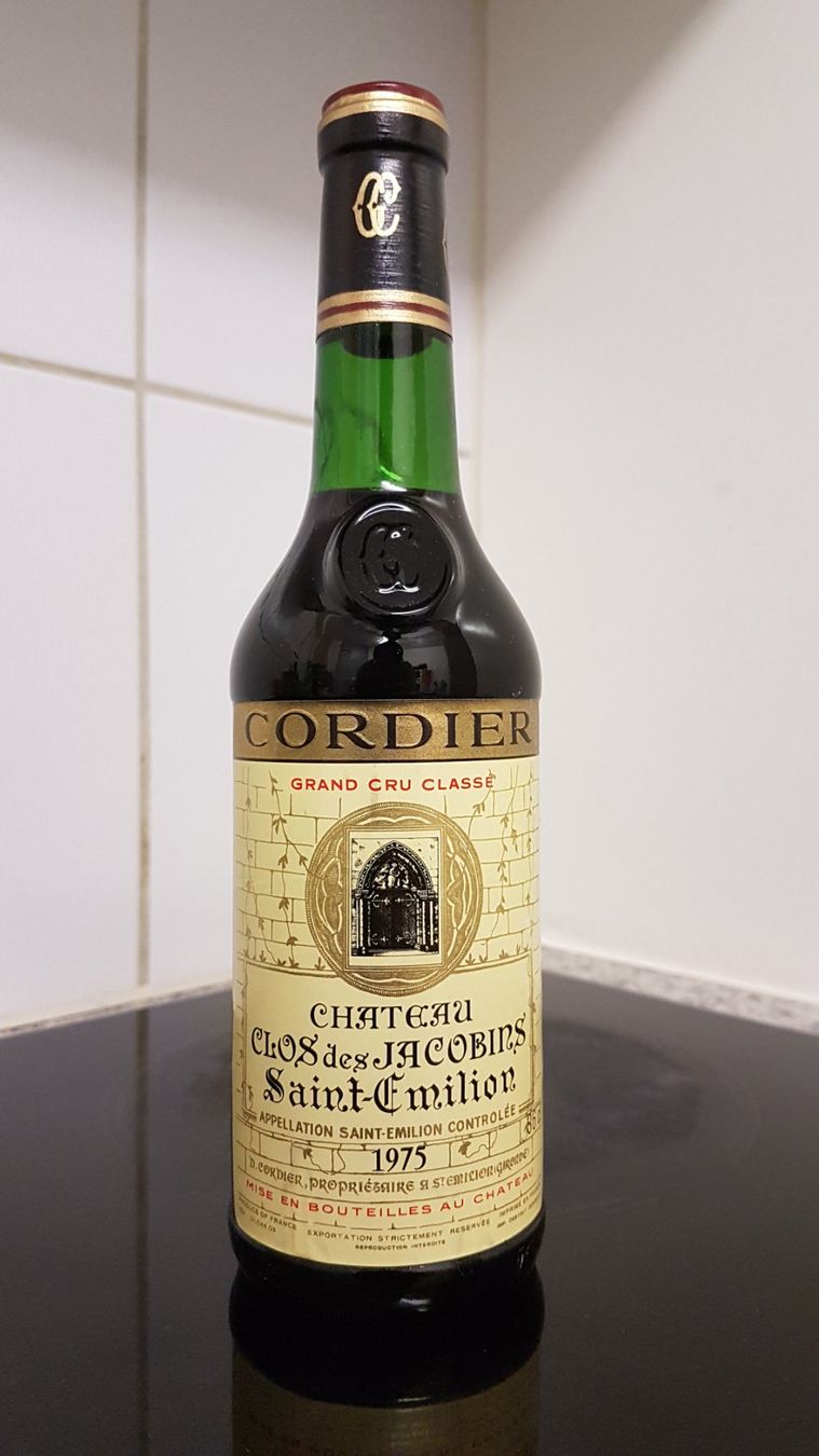 Vino: Chateau Clos des Jacobins 1975   36 cl. – Nuovo (secondo la descrizione) da Grenchen venduto da poggione